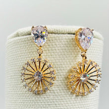 Stone-Fan-Stud-Earring - koohoo.us