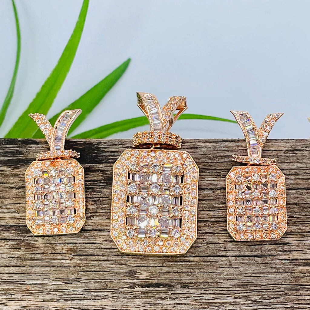 Pine pendent set