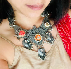 Oxidized Kundan Necklace Set