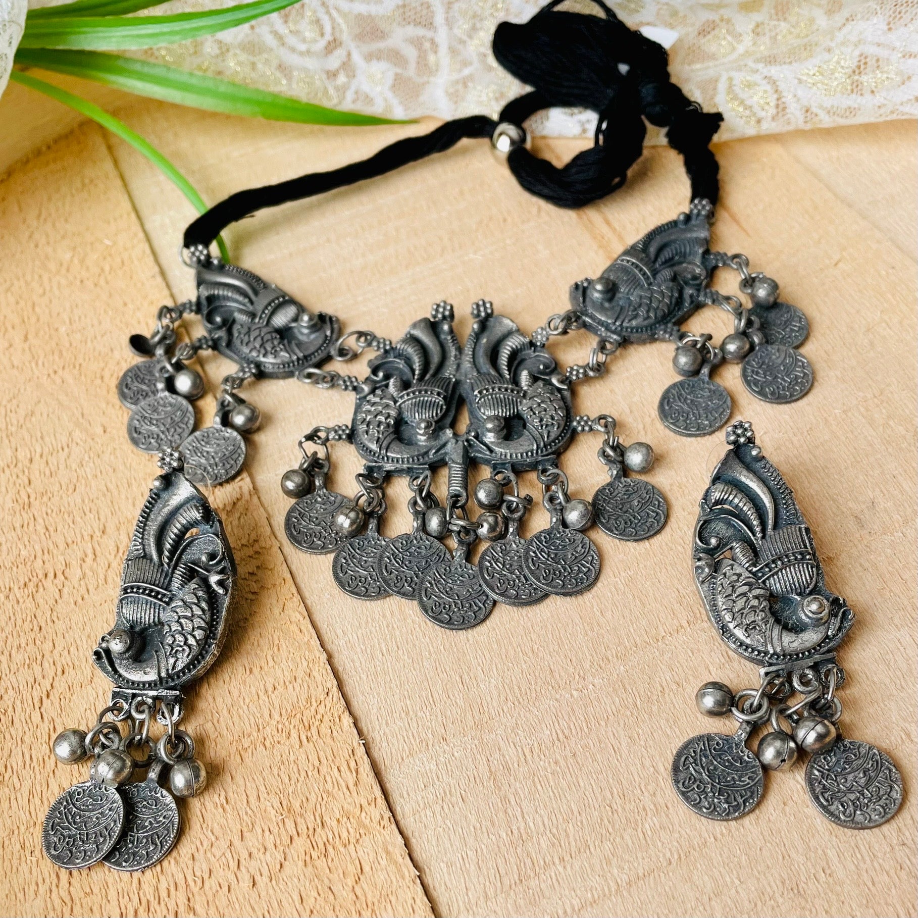 Oxidized Drop Coin Necklace Set