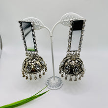 Oxidized Mirror Earring