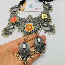 Oxidized Kundan Necklace Set